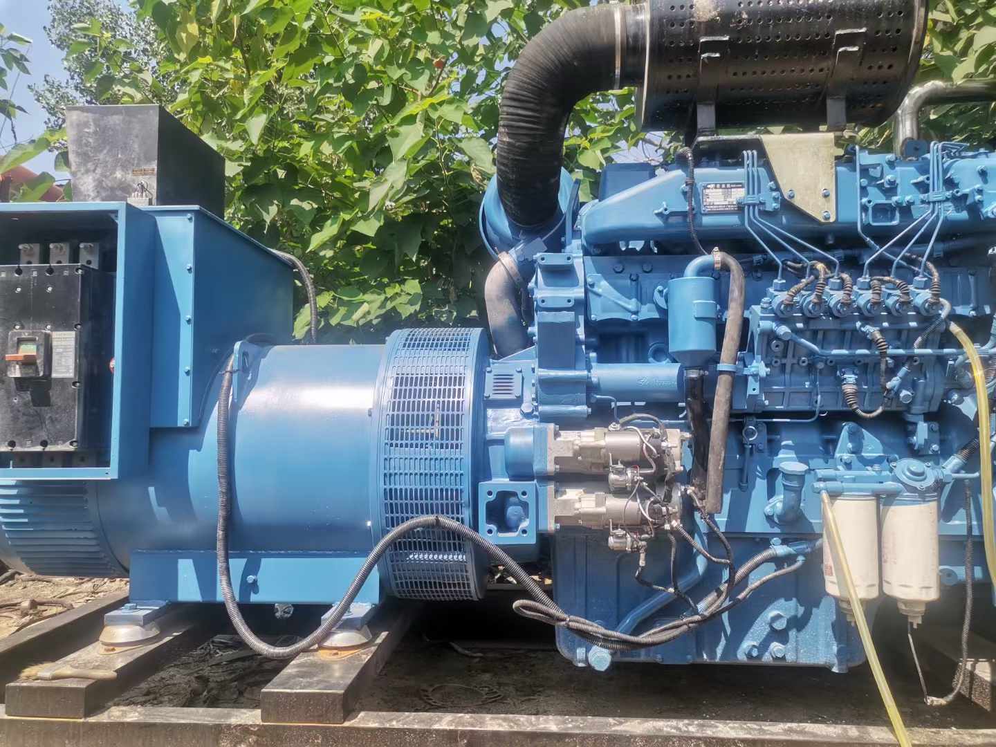 昆明详细说明降低 800kW 柴油发电机输出电流波动的方法