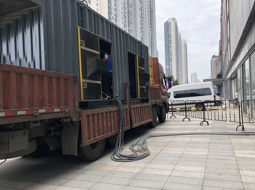 昆明低温环境下，柴油发电机组电池充满电的具体时间受哪些因素影响？